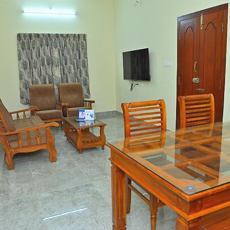 Live Inn Jp Nagar Tiruchirappalli Esterno foto