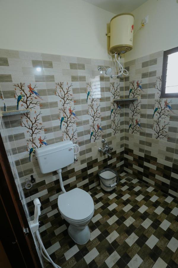 Live Inn Jp Nagar Tiruchirappalli Esterno foto